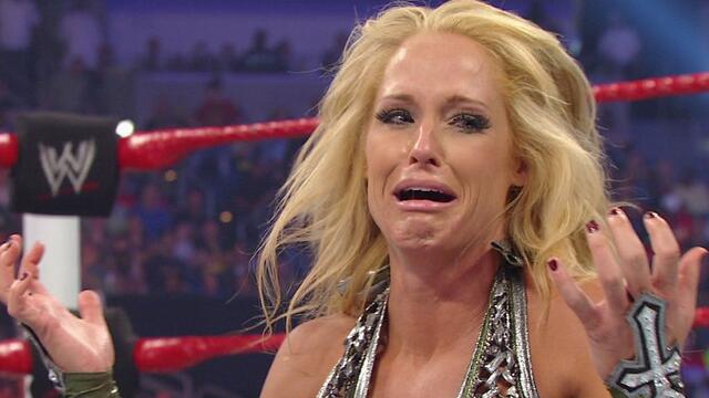 Layla vs. Michelle McCool: Extreme Rules 2011 - Loser Leaves WWE Match