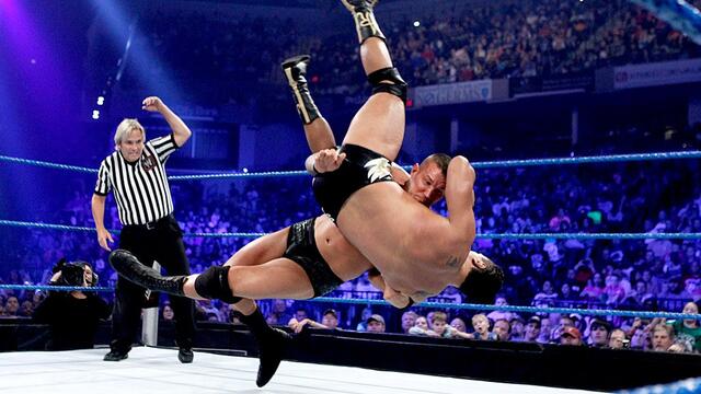 Randy Orton vs. Alberto Del Rio: SmackDown, August 3, 2012 background