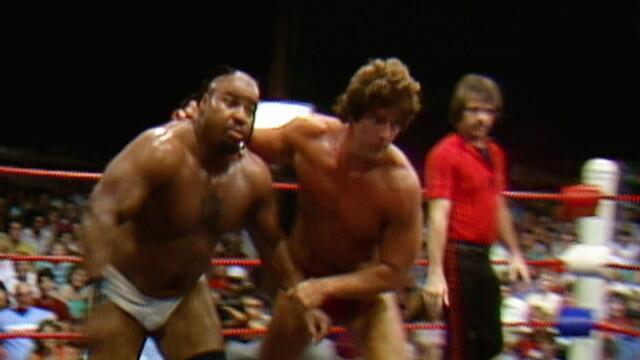 Iceman King Parsons vs. Gino Hernandez: WCCW, July 6, 1985 background