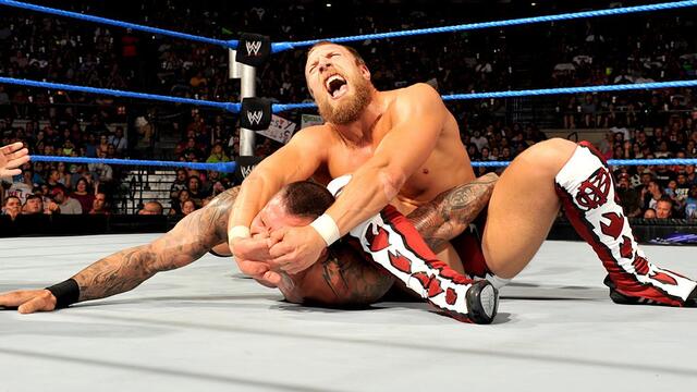 Randy Orton vs. Daniel Bryan: SmackDown, August 17, 2012 background