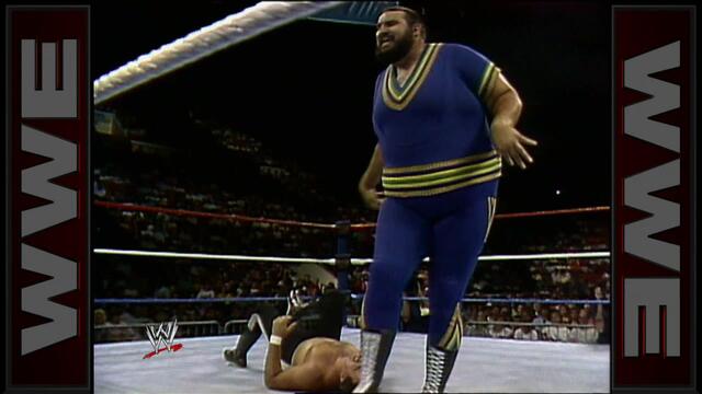 Akeem makes his WWE in-ring debut: Superstars, Oct. 1, 1988 background