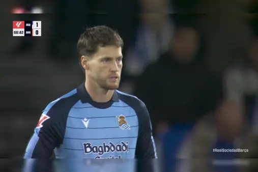 [Highlights] The Wall of Sighs! Lewandowski's header, Remiro's sensational save defuses the crisis