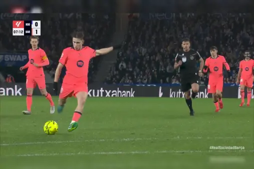 [Highlights] False hope! Olmo's tackle is a foul first, Fermin's shot into the net is disallowed