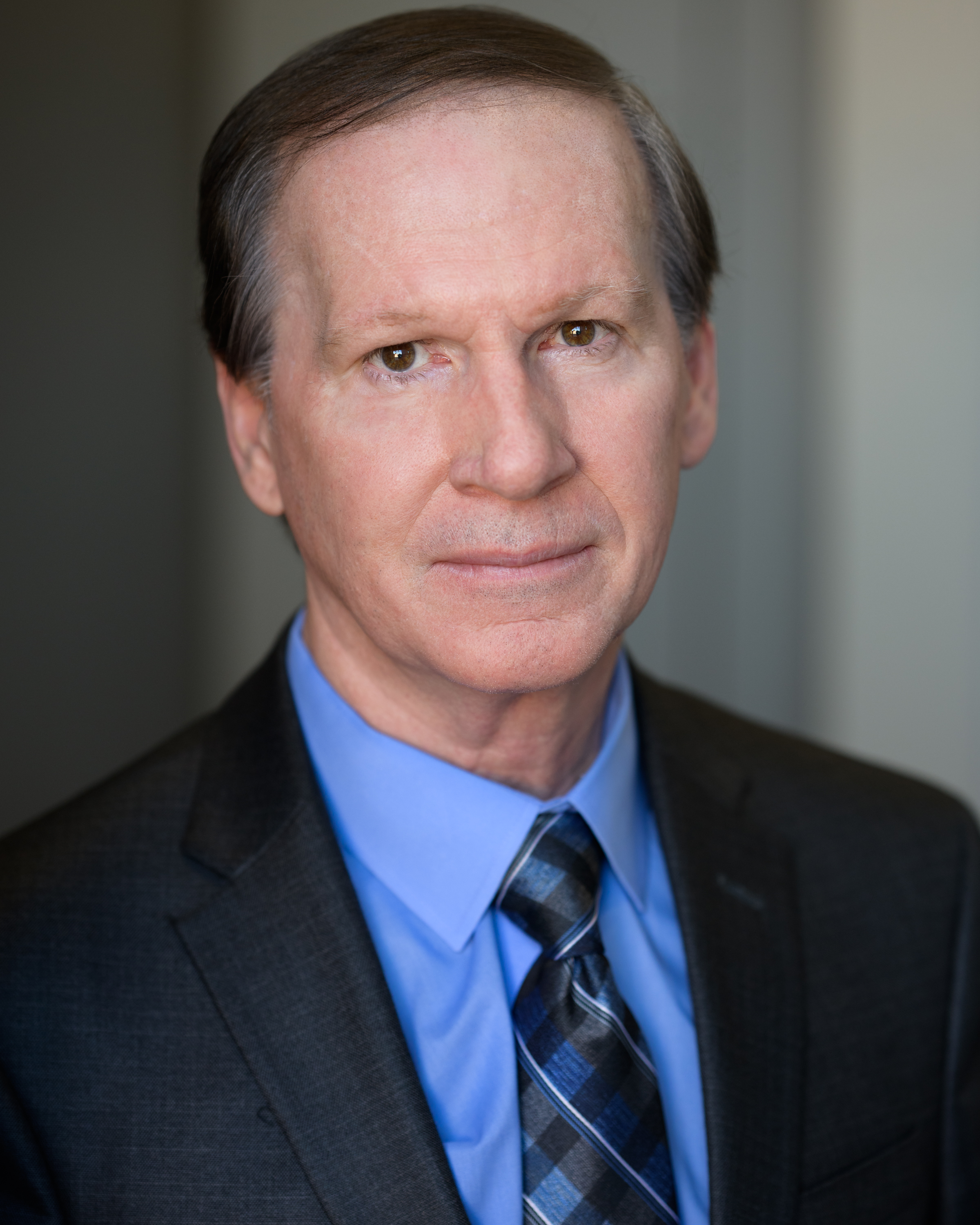 actor Greg Collins large photo