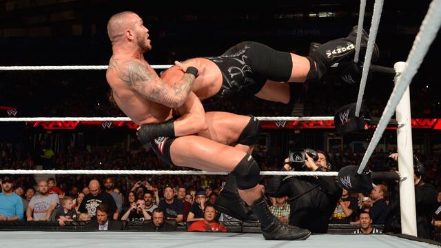 Randy Orton vs. Rob Van Dam - WWE App Vote Match: Raw, Sept. 23, 2013