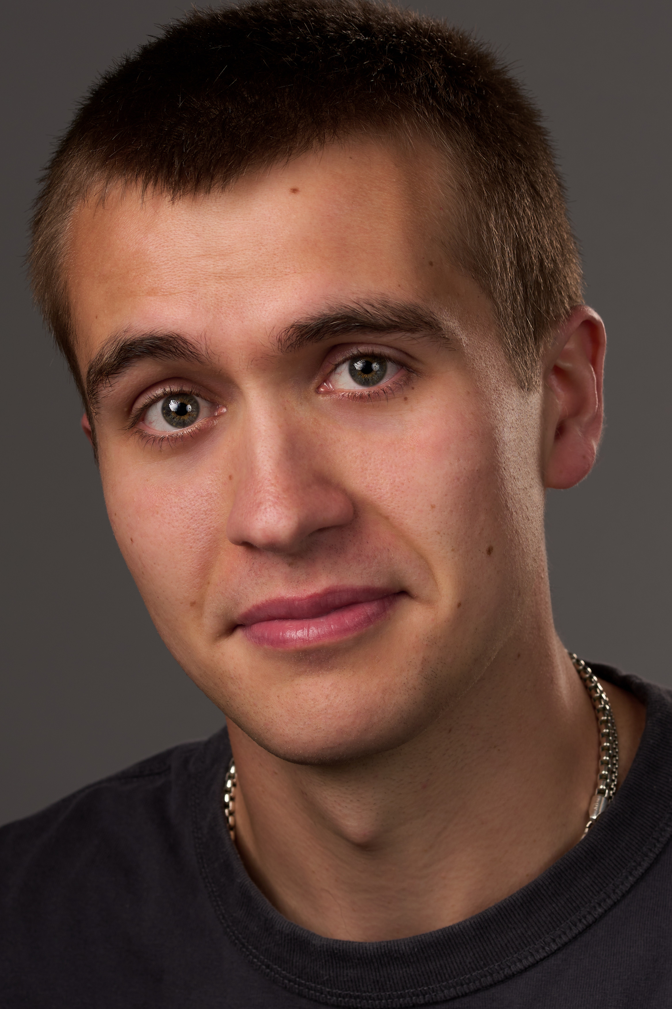 actor Luke Burke large photo