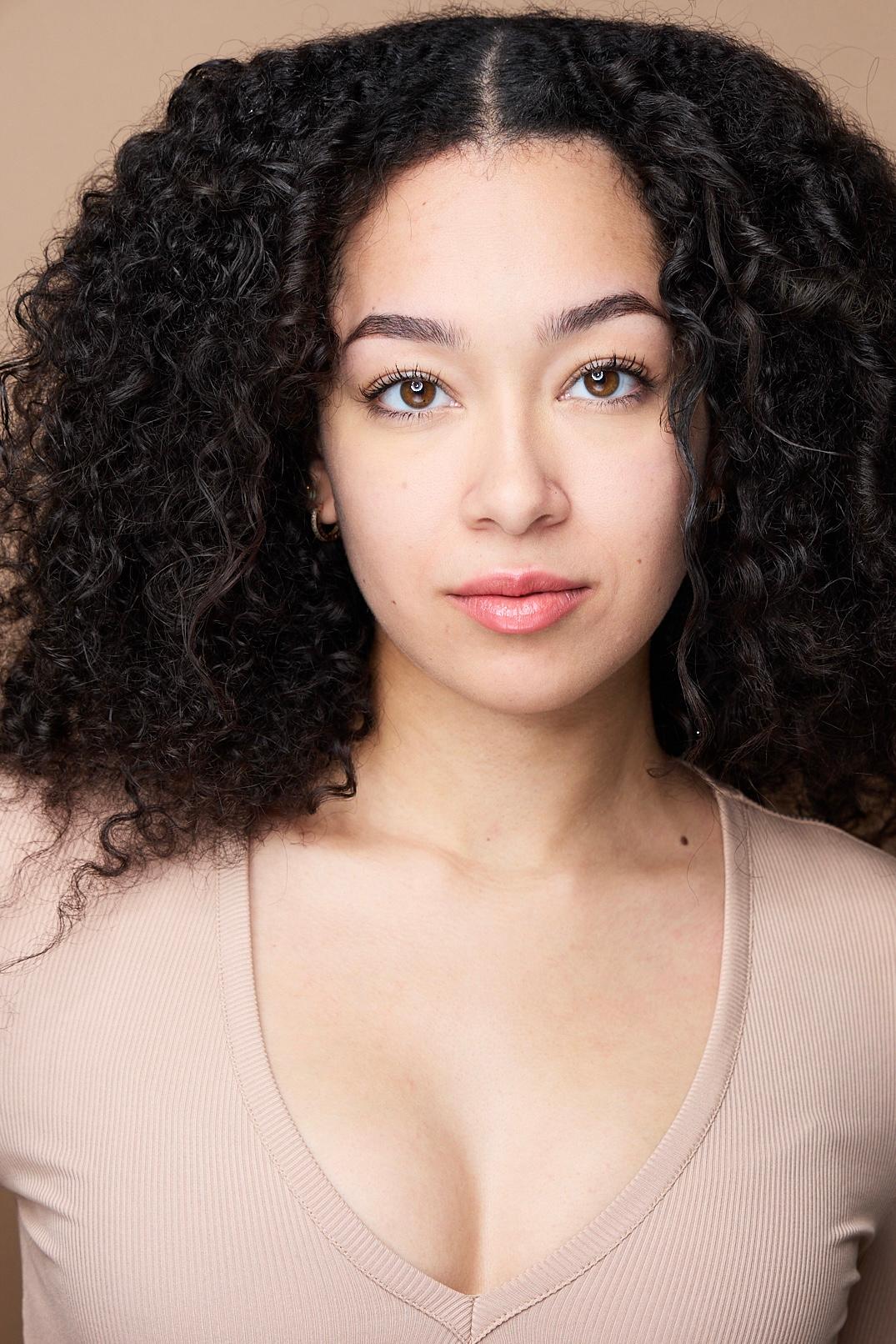 actor Juliette Ortega large photo