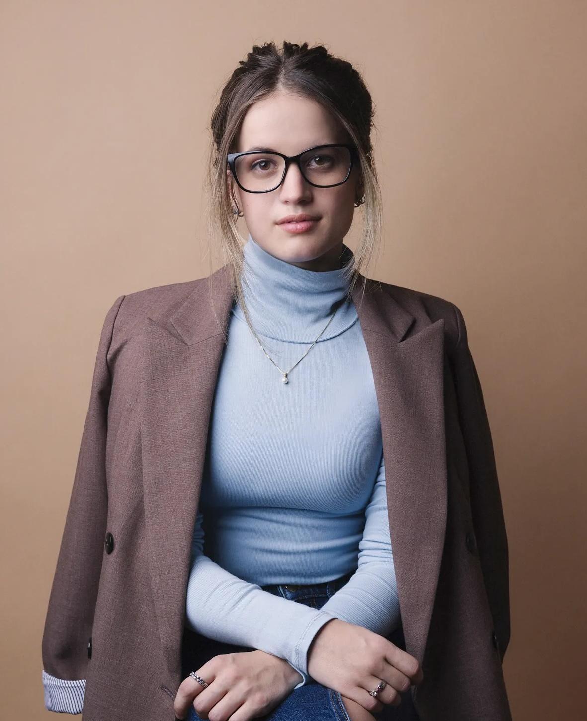 actor Shari Franke large photo