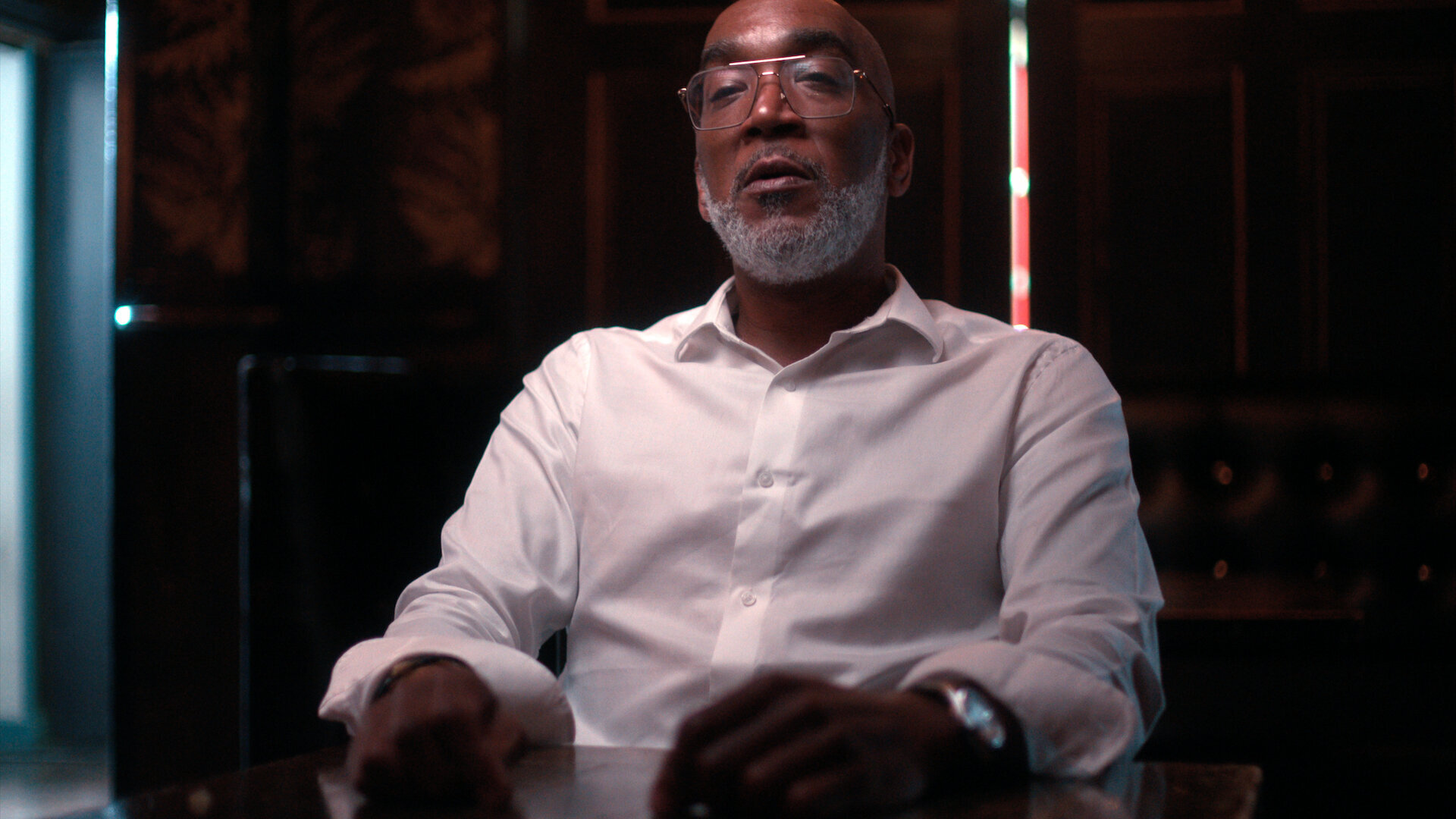 actor Mark Curry large photo