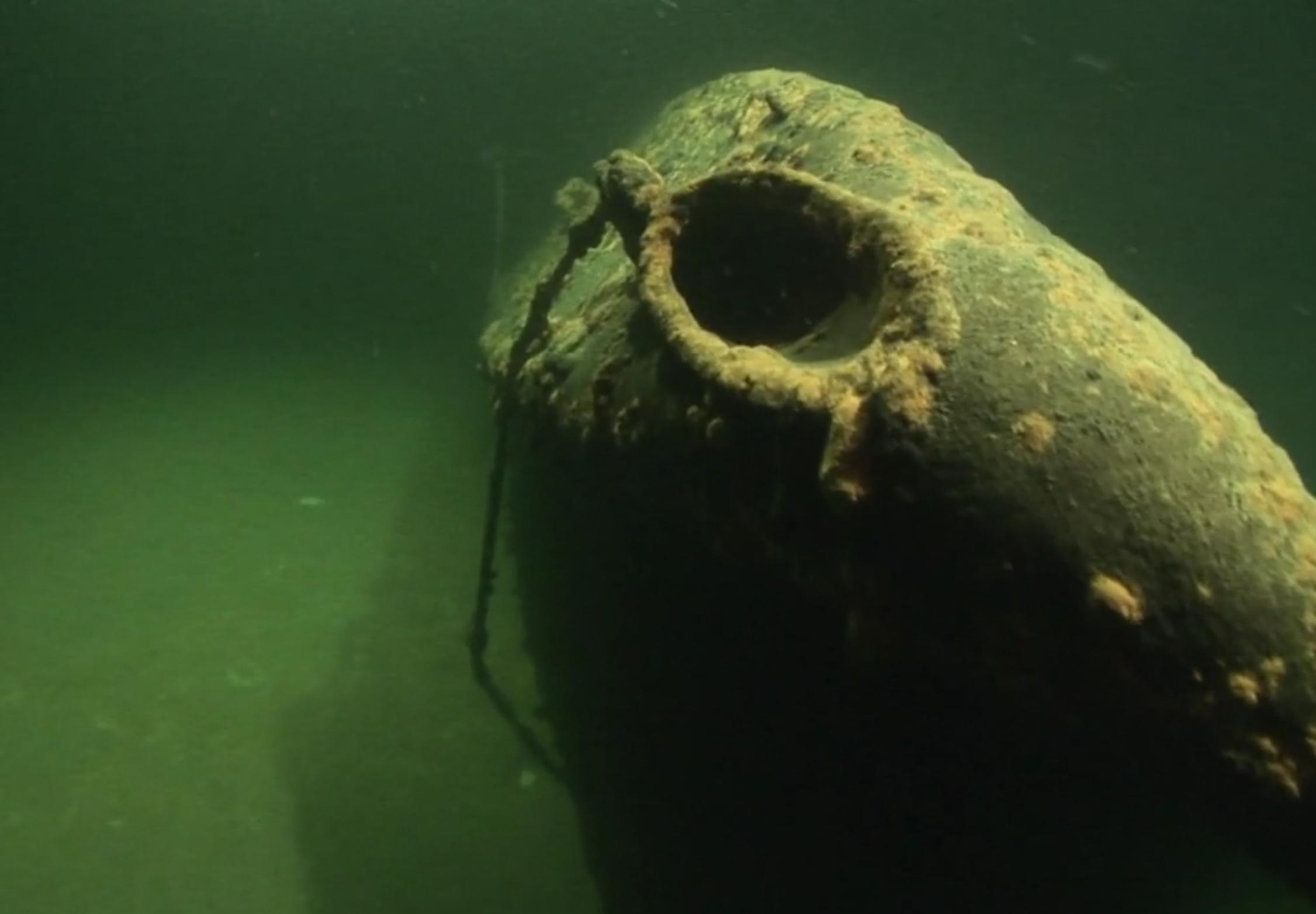 Nazi Sunken Sub - like World of Warcraft: Looking for Group but longer