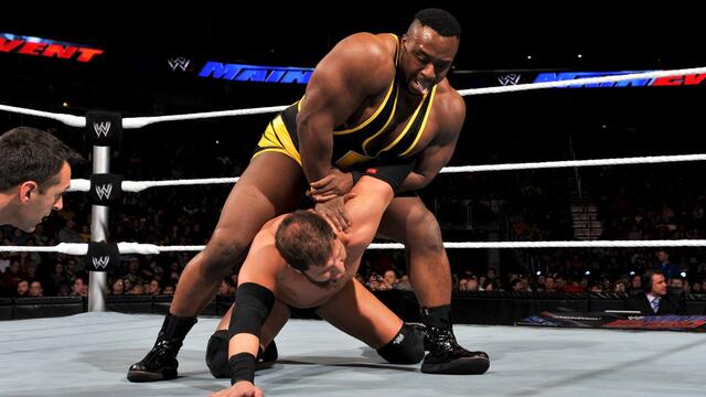 Big E Langston vs. Curtis Axel: WWE Main Event, Feb. 5 2014 background