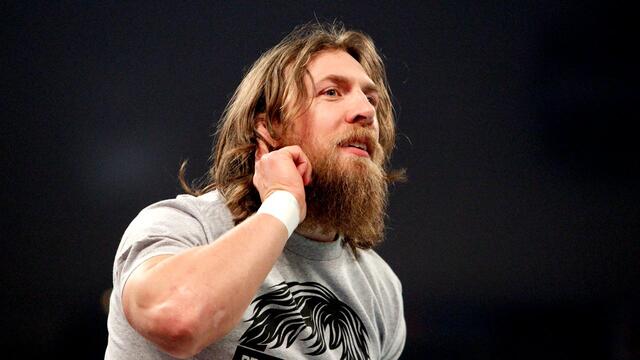 Daniel Bryan reveals his true motives for joining the Wyatt family: Raw, Jan. 20, 2014 background