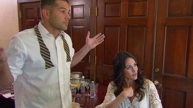 Nikki Bella's family realizes she never told John Cena she was married: Total Divas Season 2 Finale Preview Clip, June 1, 2014 background
