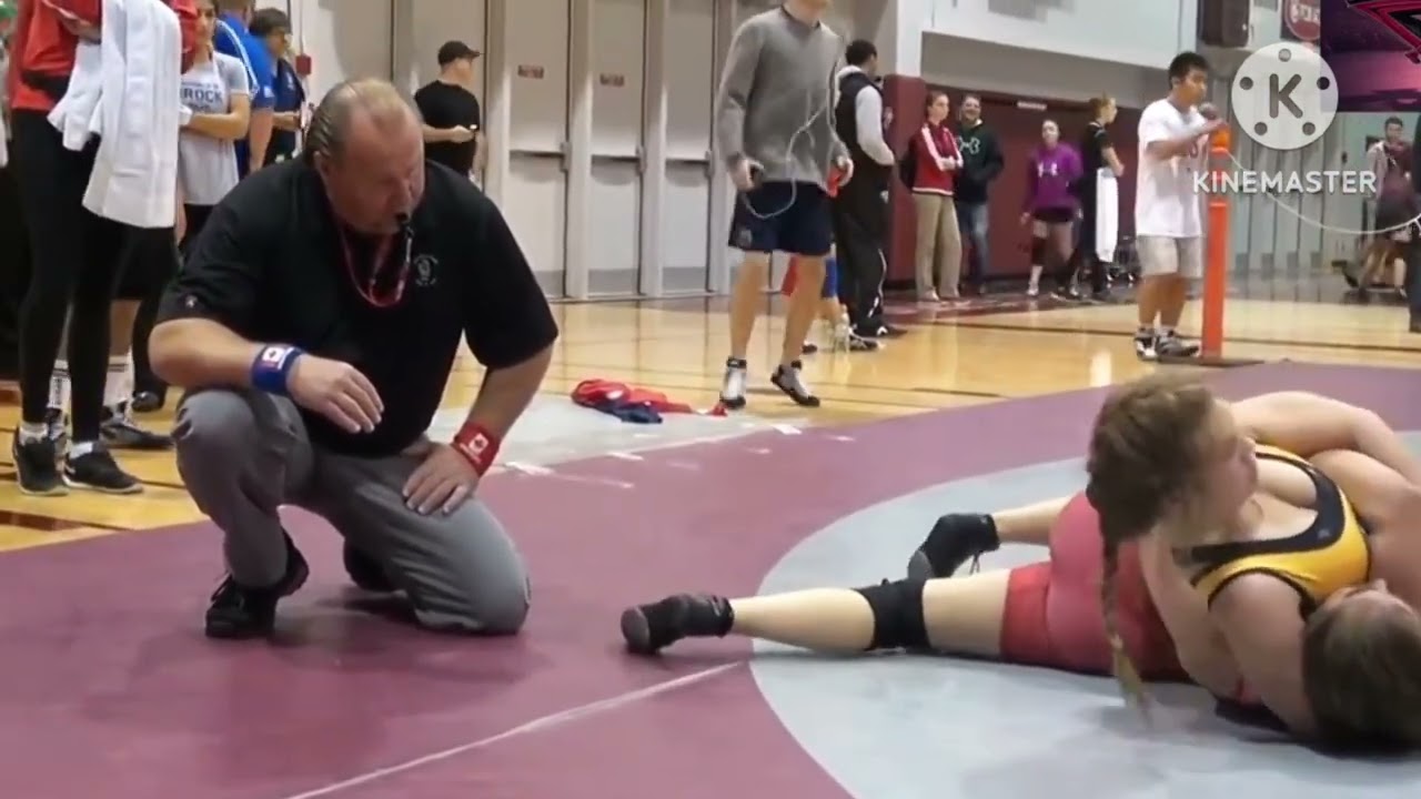 Ladki ne ladke ko dhool chata diya! π± | Girl vs Boy Wrestling Fight" #wrestling ##boyvsgirlfight