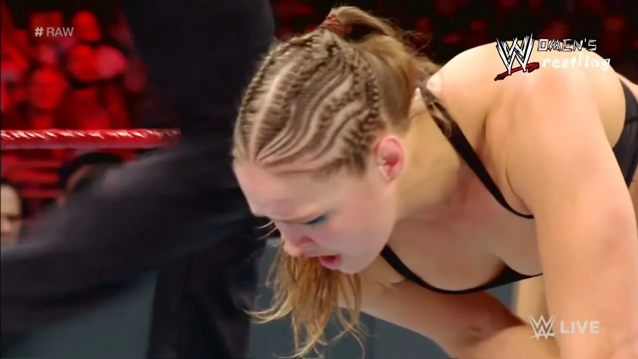 Ronda Rousey vs Bayley 2/2