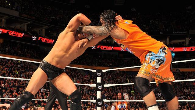 Jimmy Uso vs. The Miz: Raw, Nov. 3, 2014 background