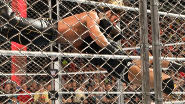 Randy Orton hits Seth Rollins with an RKO: Raw, April 20, 2015 background
