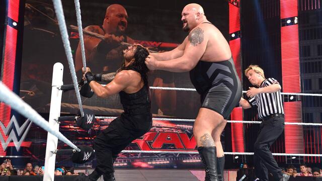 Roman Reigns vs. Big Show: Raw, April 6, 2015 background