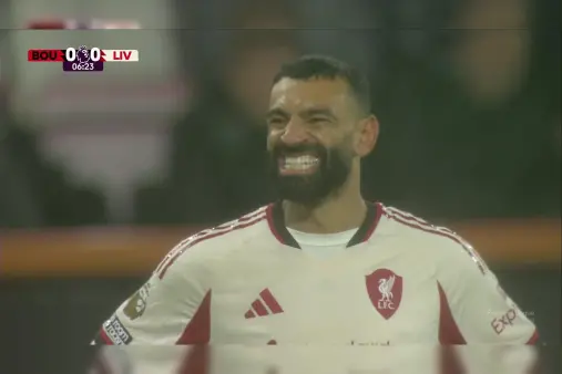 [Highlights] Star connection! Wirtz backheels, Salah cuts in and fires wide