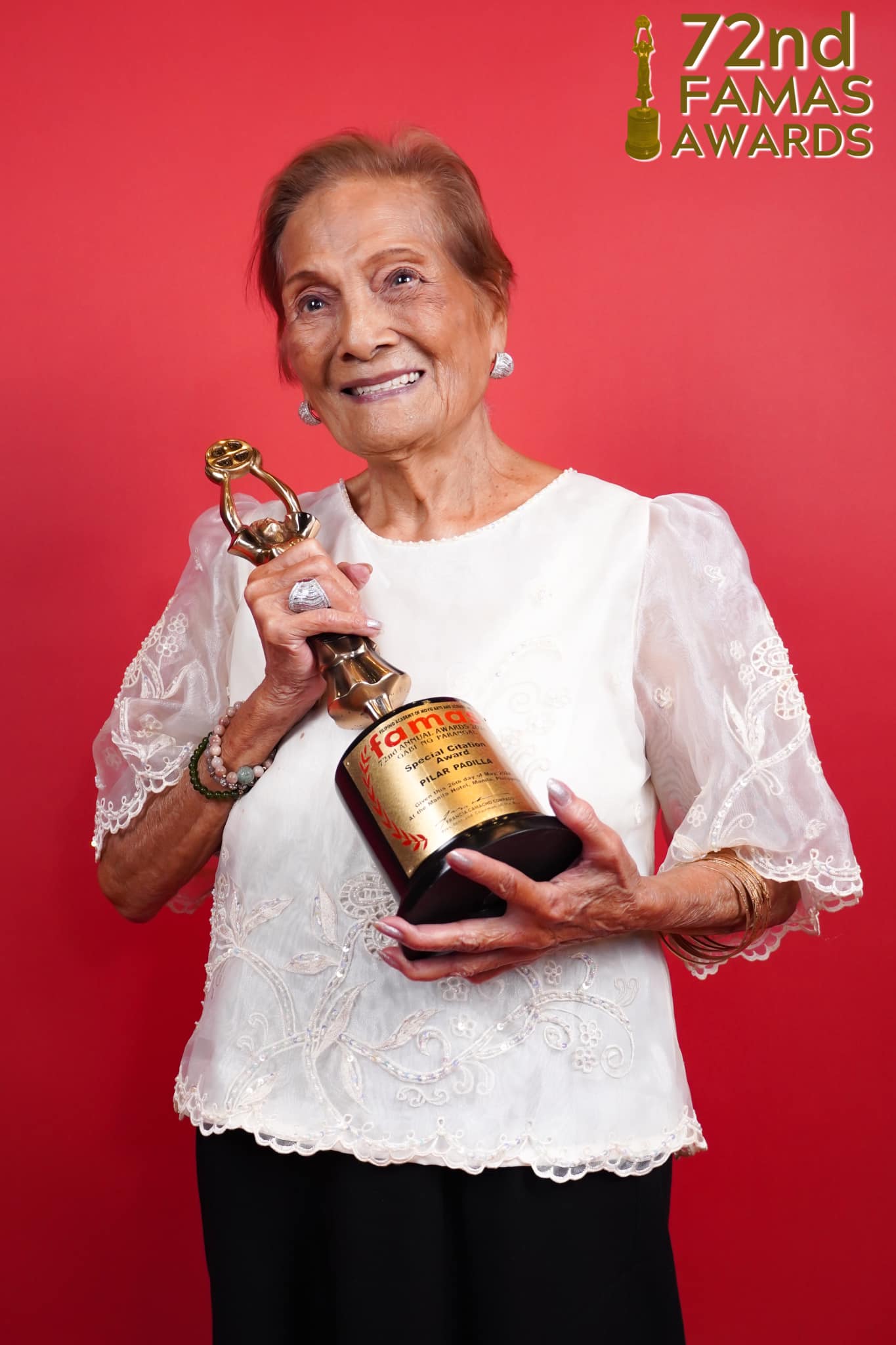 actor Pilar Padilla large photo