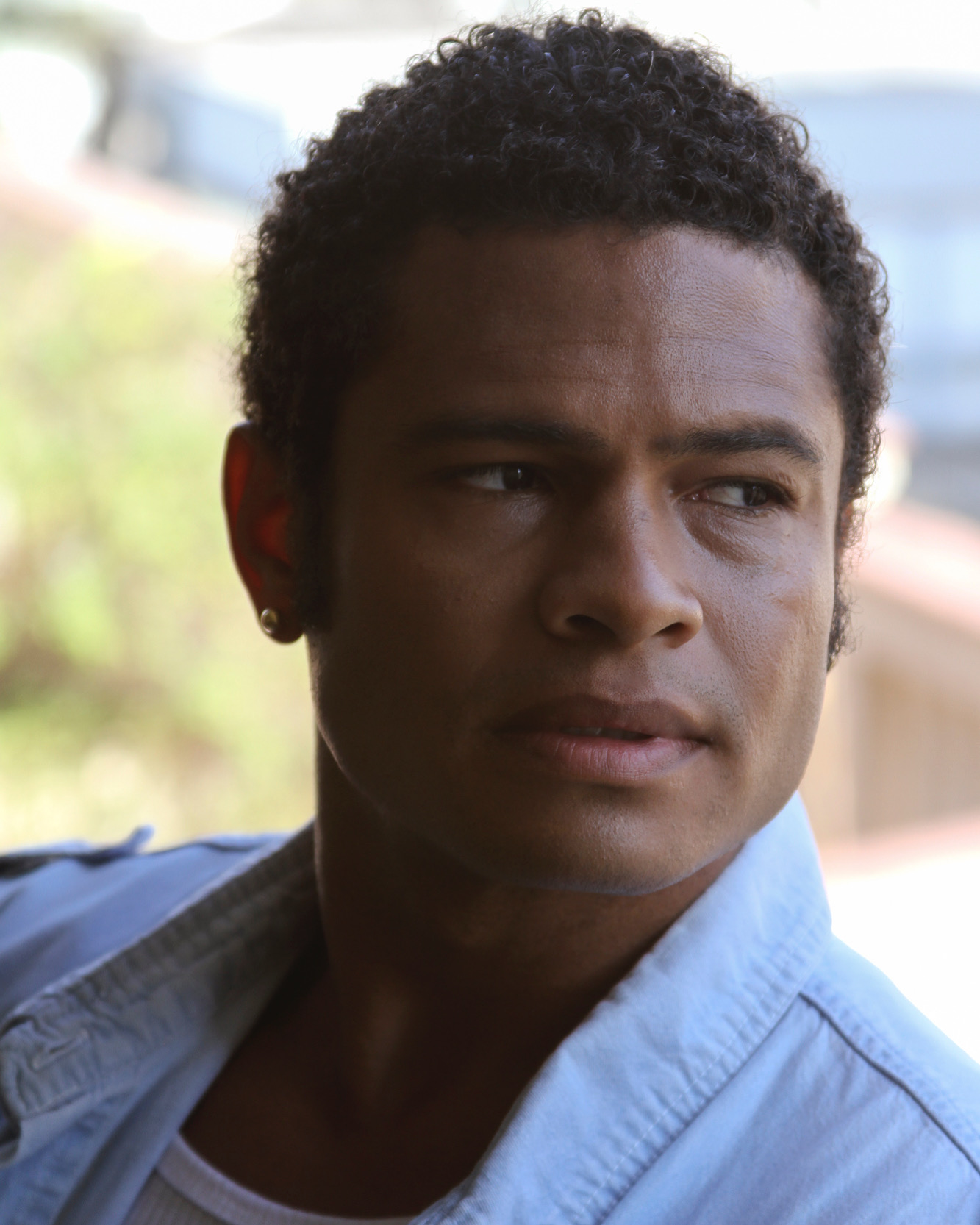 actor Guilherme Ferraz large photo