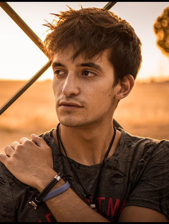 Alex de Nova