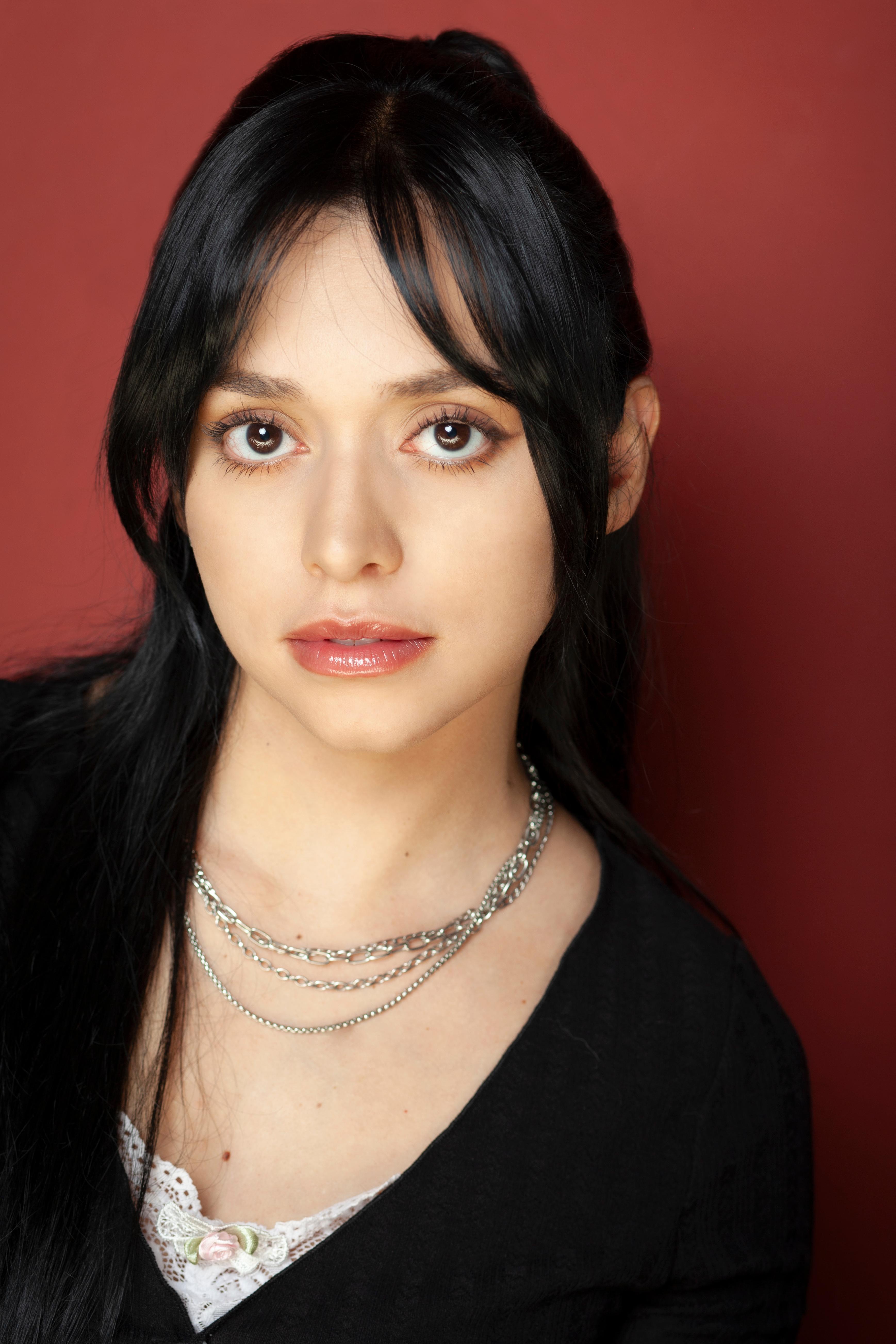 actor Emily Rose large photo