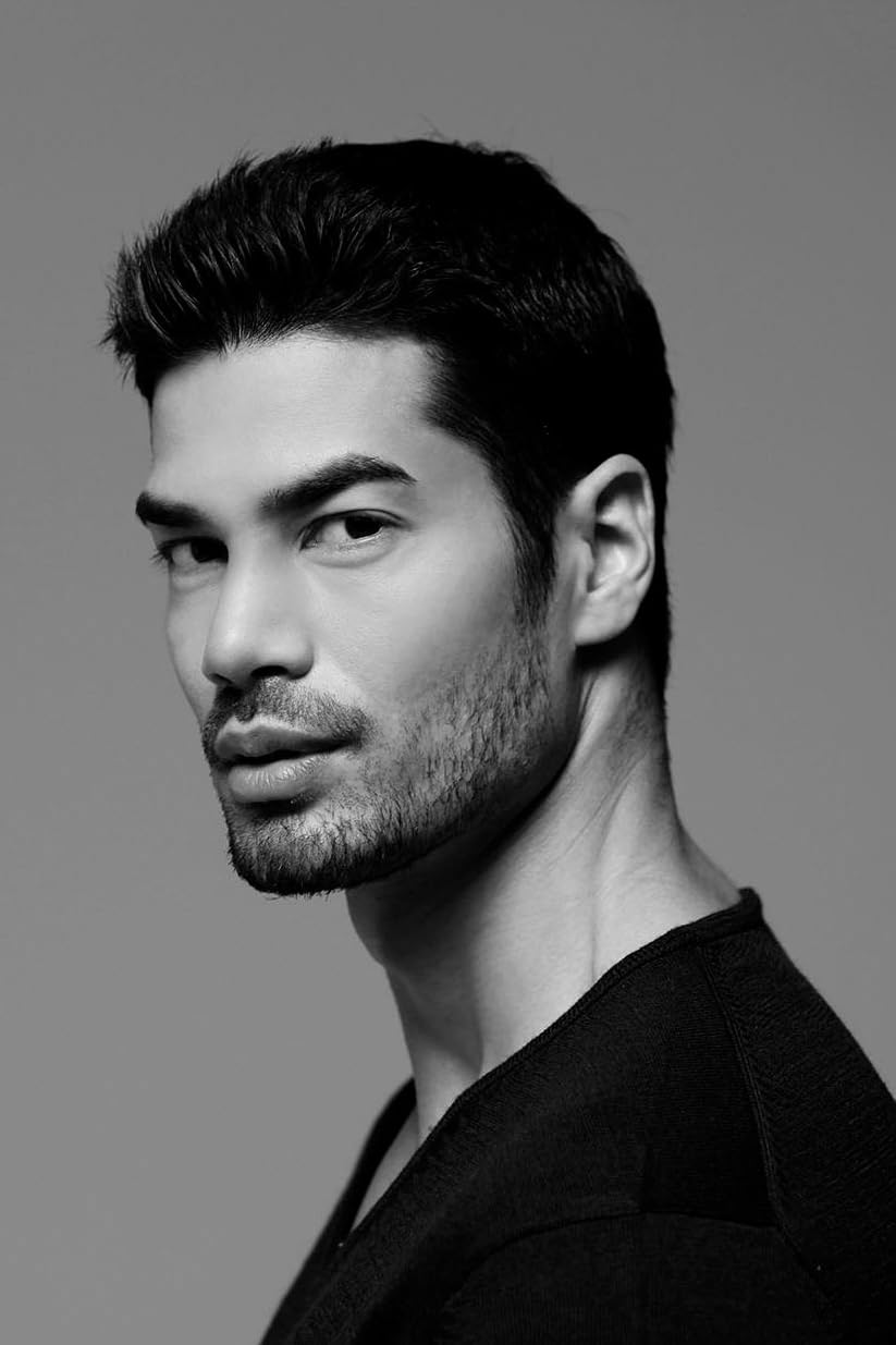 actor Phil Blatter large photo