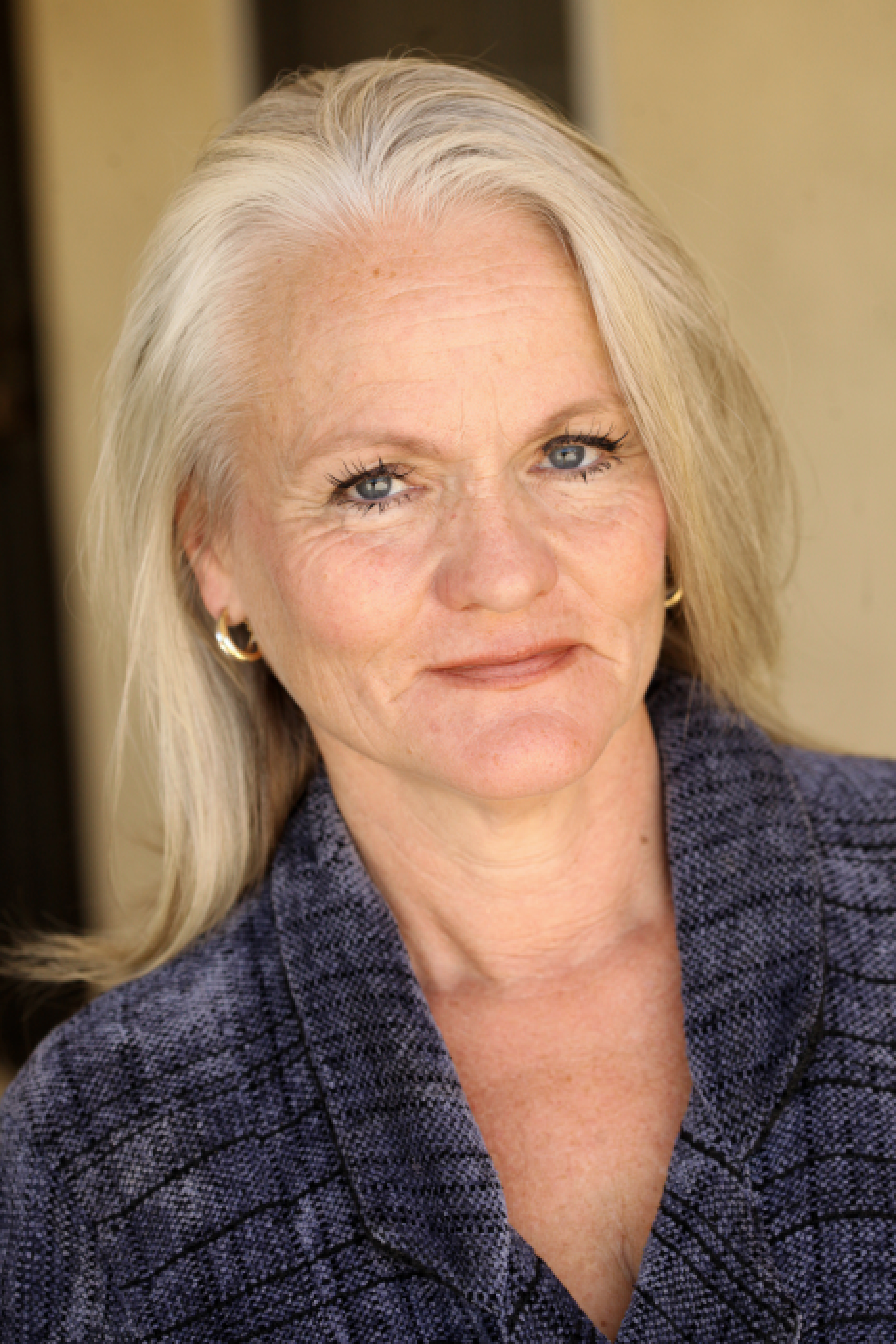 actor Sarah Zinsser large photo