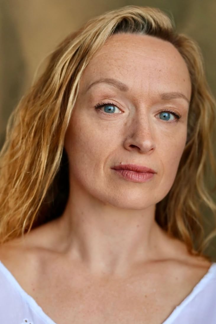 Veronica Ellis