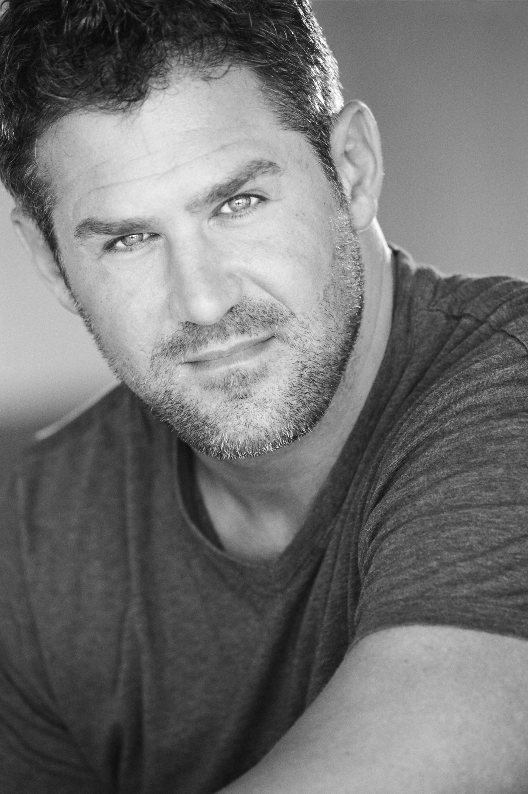 actor Chris Hlozek large photo