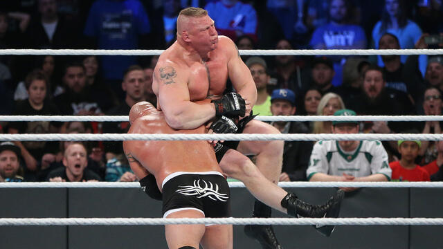 Goldberg vs. Brock Lesnar - Mega Match: Survivor Series 2016 (WWE Network Exclusive)