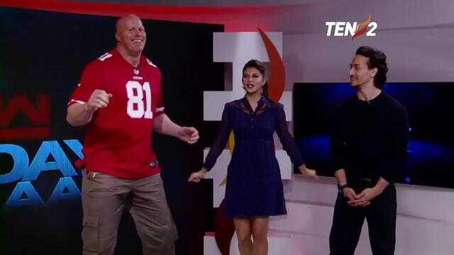 "A Flying Jatt" cast visits Raw Sunday Dhamaal: 21 August, 2016 background