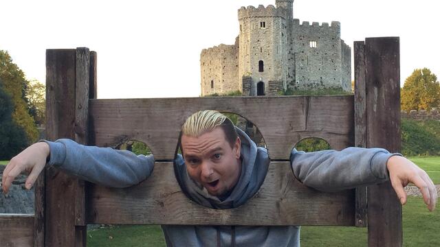 James Ellsworth explores Cardiff, Wales background