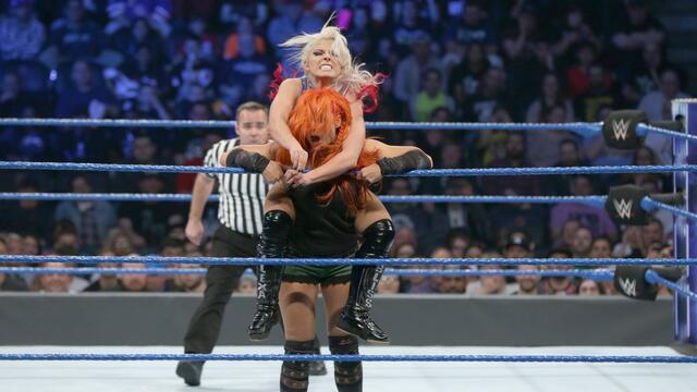Becky Lynch & Nikki Bella vs. Alexa Bliss & Carmella: SmackDown LIVE, Nov. 1, 2016