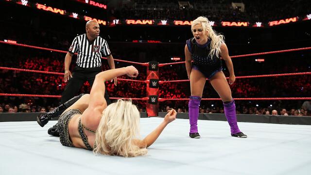 Dana Brooke vs. Charlotte Flair: Raw, March 20, 2017