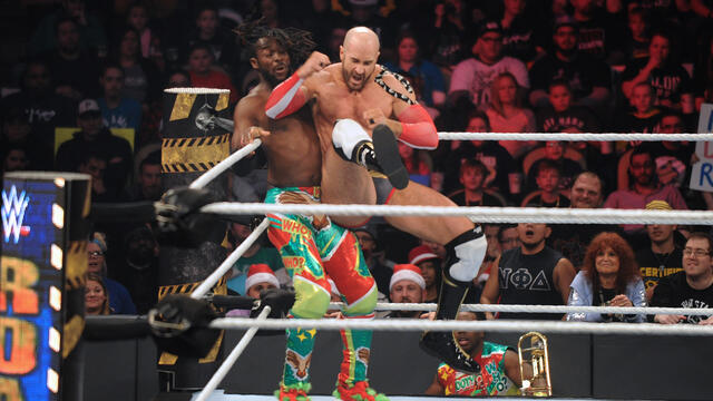 The New Day vs. Cesaro & Sheamus - Raw Tag Team Title Match: WWE Roadblock: End of the Line 2016 (WWE Network Exclusive)
