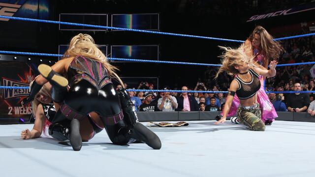 Becky Lynch vs. Carmella: SmackDown LIVE, March 21, 2017 background