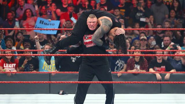 Brock Lesnar confronts multiple Raw Superstars: Raw, Jan. 16, 2017 background