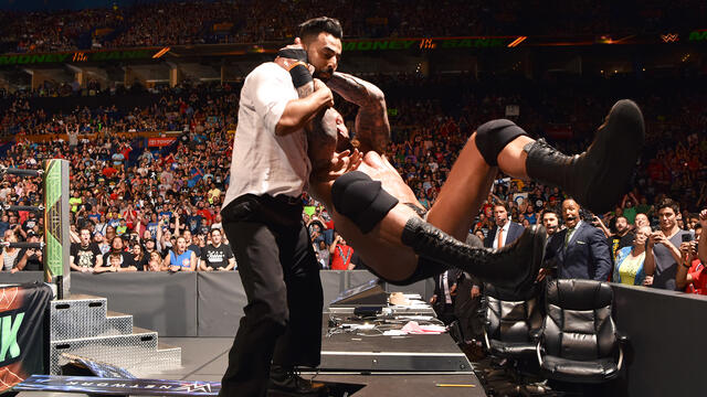 Jinder Mahal vs. Randy Orton - WWE Title Match: WWE Money in the Bank 2017 (WWE Network Exclusive)