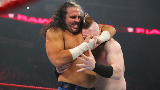 Matt Hardy vs. Sheamus: Raw, April 24, 2017 background