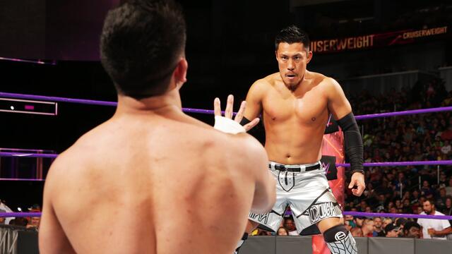 Akira Tozawa vs. TJP: Raw, June 19, 2017