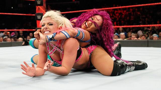 Sasha Banks vs. Alexa Bliss - Raw Women's Championship Match: Raw, Aug. 28, 2017 background