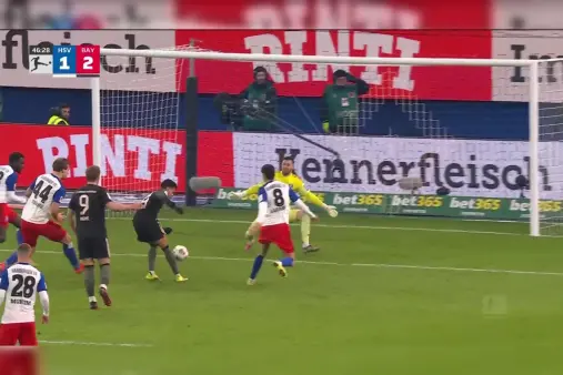 [Goal] Olise-Diaz connection! Olise's brilliant pass, Luis Diaz slots home