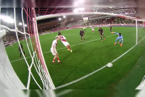 [Goal] Watara's shot hits the post, Akliouche scores the rebound