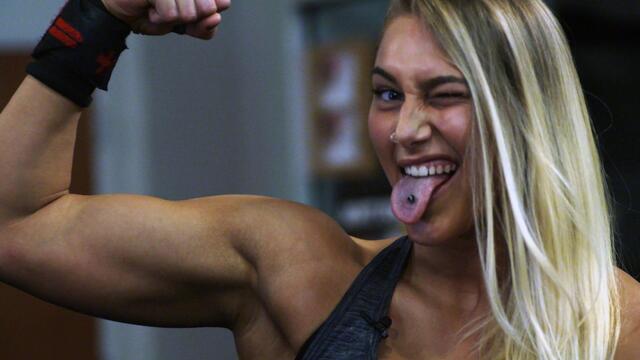 Building strong arms with Rhea Ripley: WWE Performance Center Workouts, Feb. 9, 2018 background