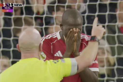 [Highlights] Konaté's graceful volley blocked out for a corner