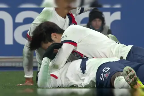 [Goal] Emery's precise right-wing cross met by Nuno Mendes' header at the far post, finding the net