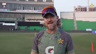 Plenty of energy at the fielding drills ⚡ Pakistan Fielding Coach Shane McDermott Mic'd Up 🎙️