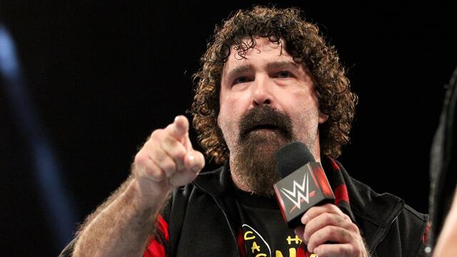 Mick Foley interrupts Elias: Raw, Sept. 10, 2018